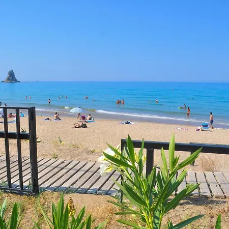 Corfu Beachfront Yannis On Agios Gordios Prázdninový dům Agios Gordios (Corfu)