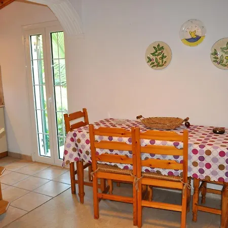 Prázdninový dům Corfu Beachfront Yannis On Agios Gordios