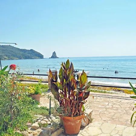 Corfu Beachfront Yannis On Agios Gordios