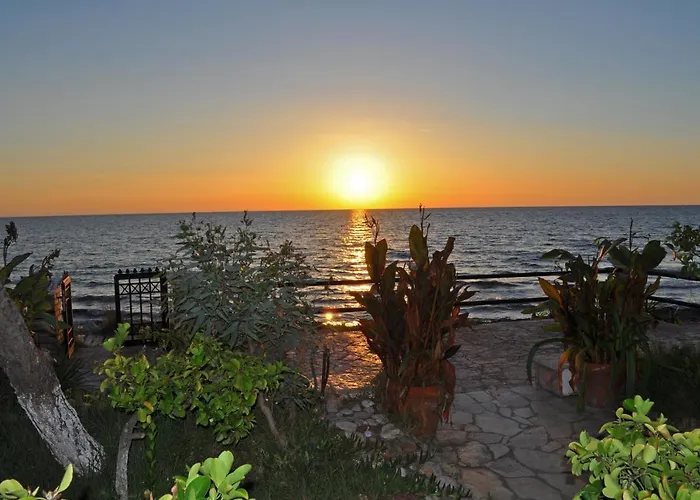 Corfu Beachfront Yannis On Agios Gordios *