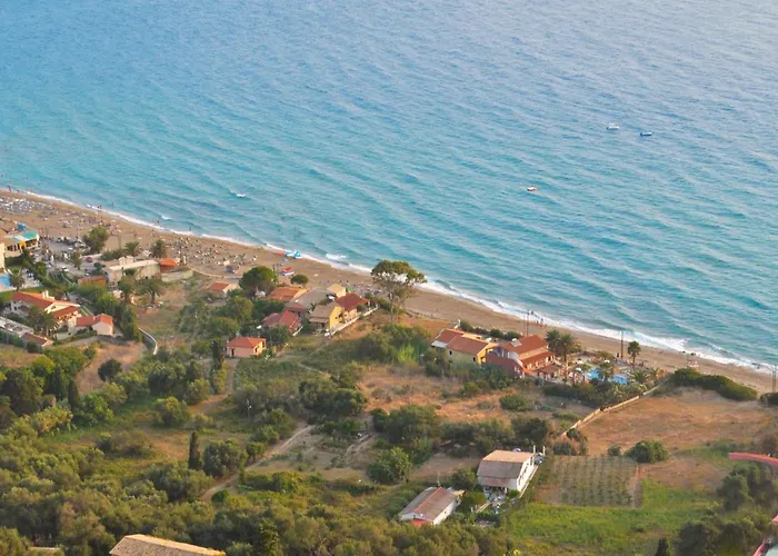 Corfu Beachfront Yannis On Agios Gordios Feriehus Agios Gordios (Corfu)