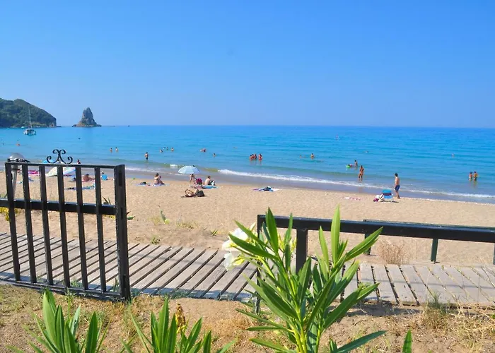 Corfu Beachfront Yannis On Agios Gordios Feriehus Agios Gordios (Corfu)