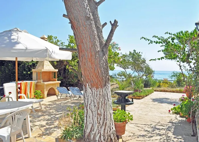 Corfu Beachfront Yannis On Agios Gordios Agios Gordios (Corfu)