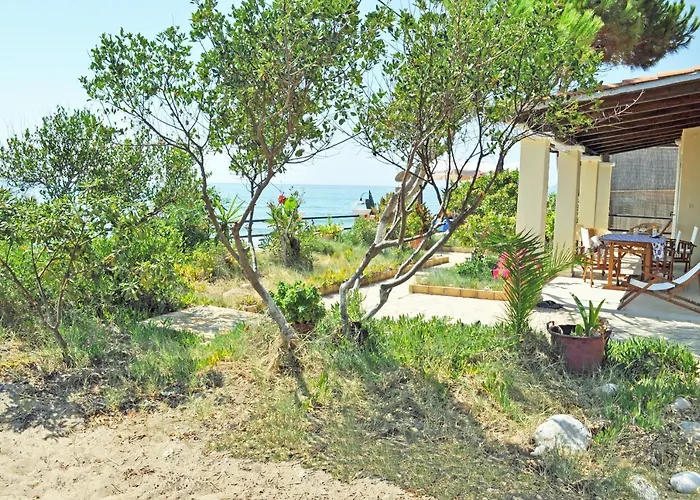 Feriehus Corfu Beachfront Yannis On Agios Gordios *